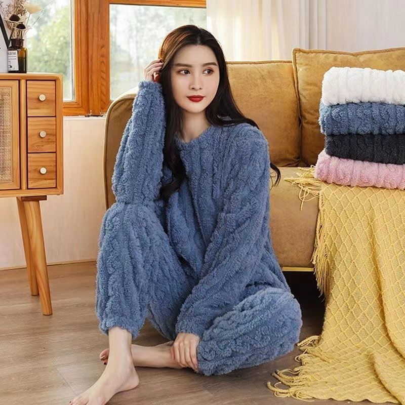 Women's Cozy Pyjama Set